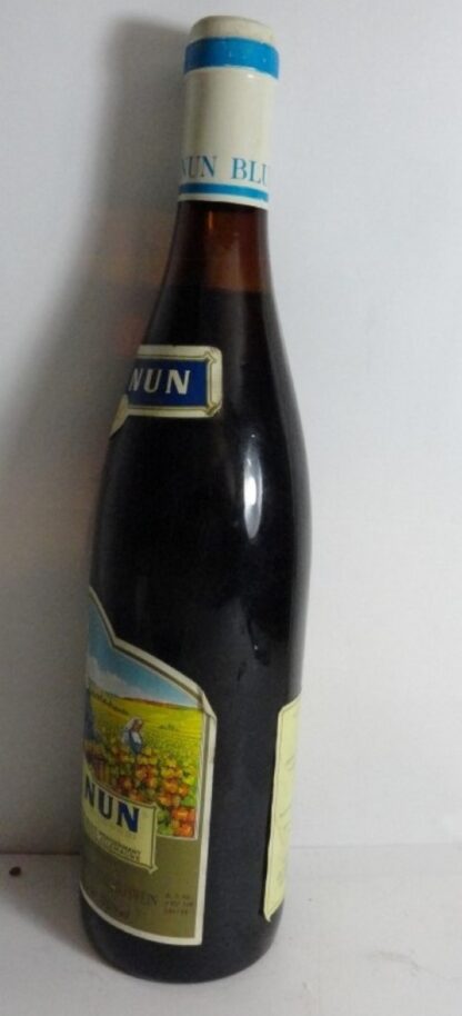 Botella de vino retro. Blue Nun, / Muy Rara 1986 - Image 4