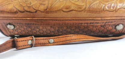 BOLSO VINTAGE ESTILO BANDOLERA. CUERO HECHO A MANO AÑOS 70s /4 - Image 6