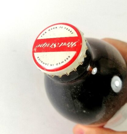 BOTELLA DE CERVEZA VINTAGE. RED STRIPE 2001 (jamaica) - Image 7