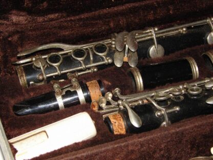 Clarinete Antiguo Buescher Años 50s (copia) - Image 8