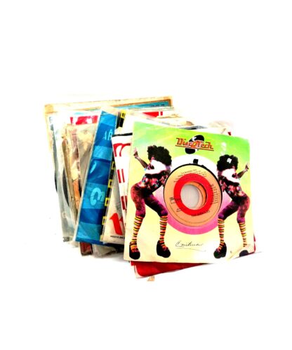 LOTE DE 31 DISCOS LP RETRO. 44 RPM CHICOS. AÑOS 70s VARIOS
